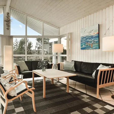 Awesome Home In Blavand With Sauna Hébergement de vacances *