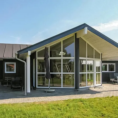 Hébergement de vacances Awesome Home In Blavand With Sauna *